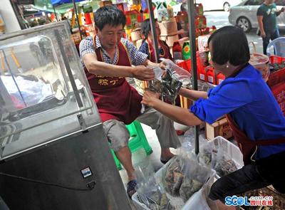 真空包裝食品能放多久?不同季節(jié)效果有所差異